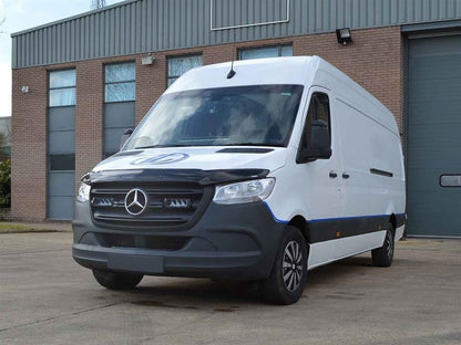 Lazer Lamps Kühlergrill-Kit MERCEDES SPRINTER (907 2018+) Triple-R 750 Gen2 Beacon Leuchtenart Beacon