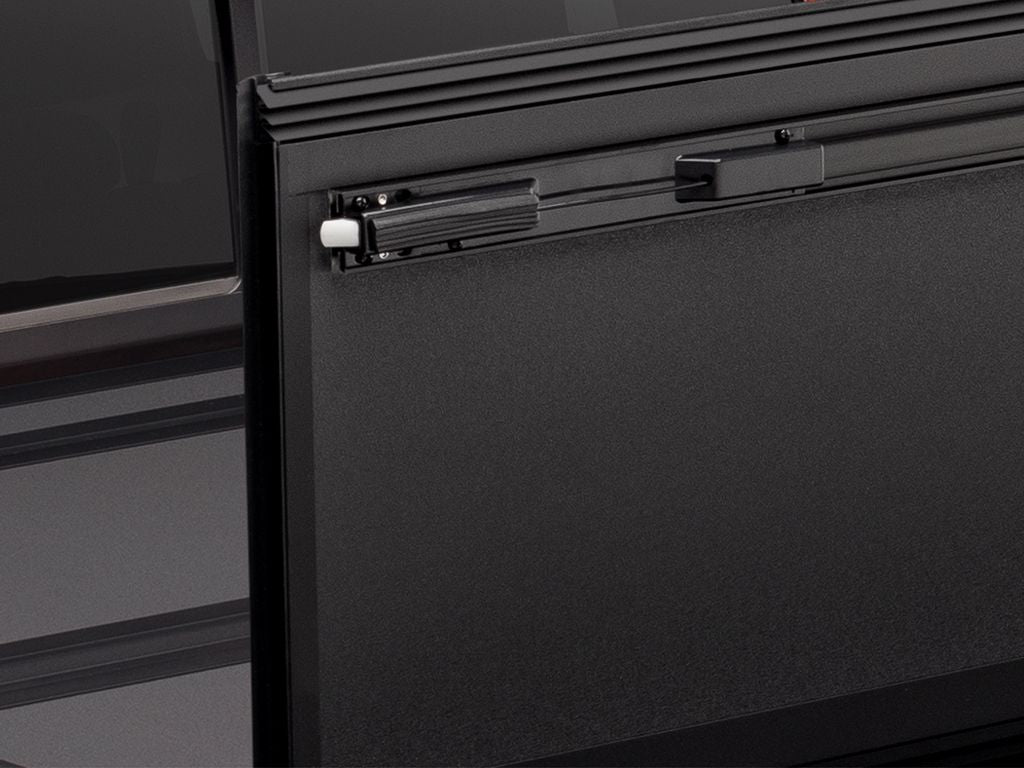 BAKFlip MX4 Hard Folding Tonneau Cover Ford F-150 ab Bj. 2021