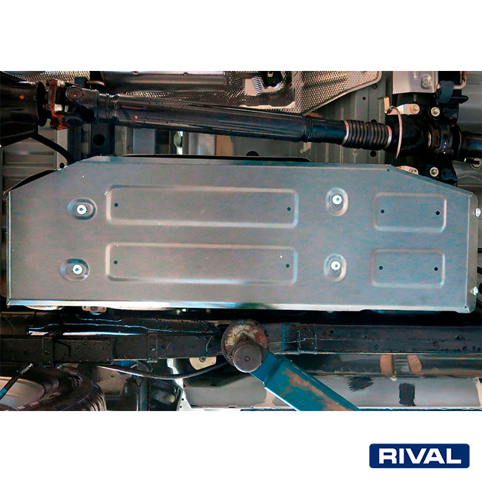 Rival Unterfahrschutz Alu 6mm für Toyota Hilux, 2015-heute, 4WD 2,8D; 2,4D (EURO6 approved), Kraftstofftankschutz, Silver, Aluminum