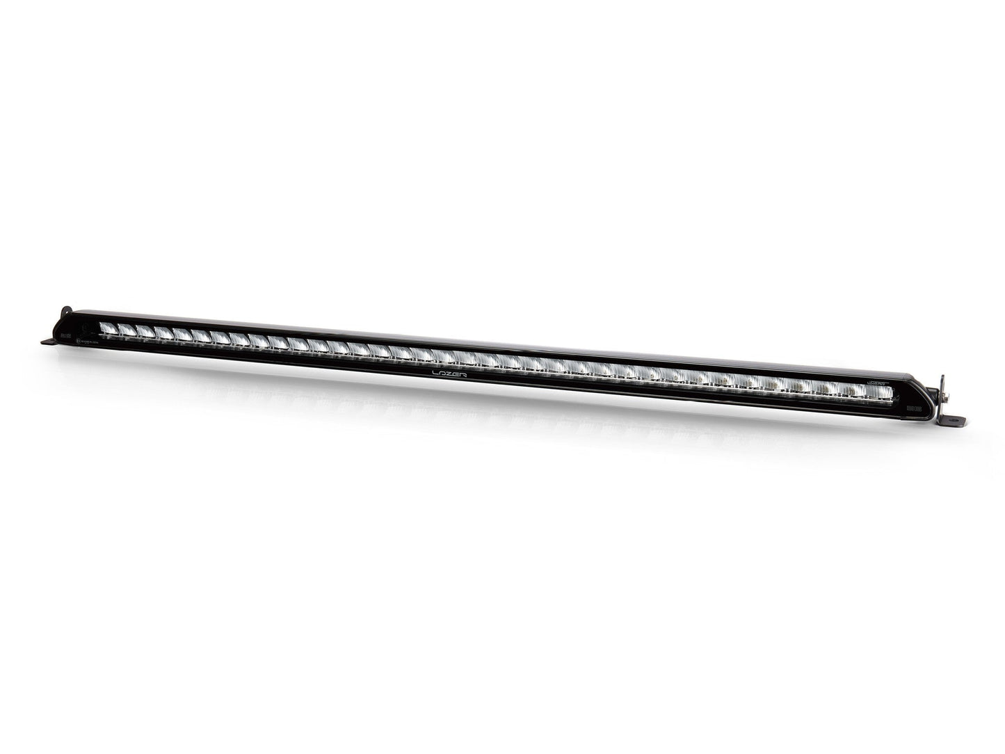 Lazer Lamps Dachanbau Kit NISSAN Navara (2014+) Linear36
