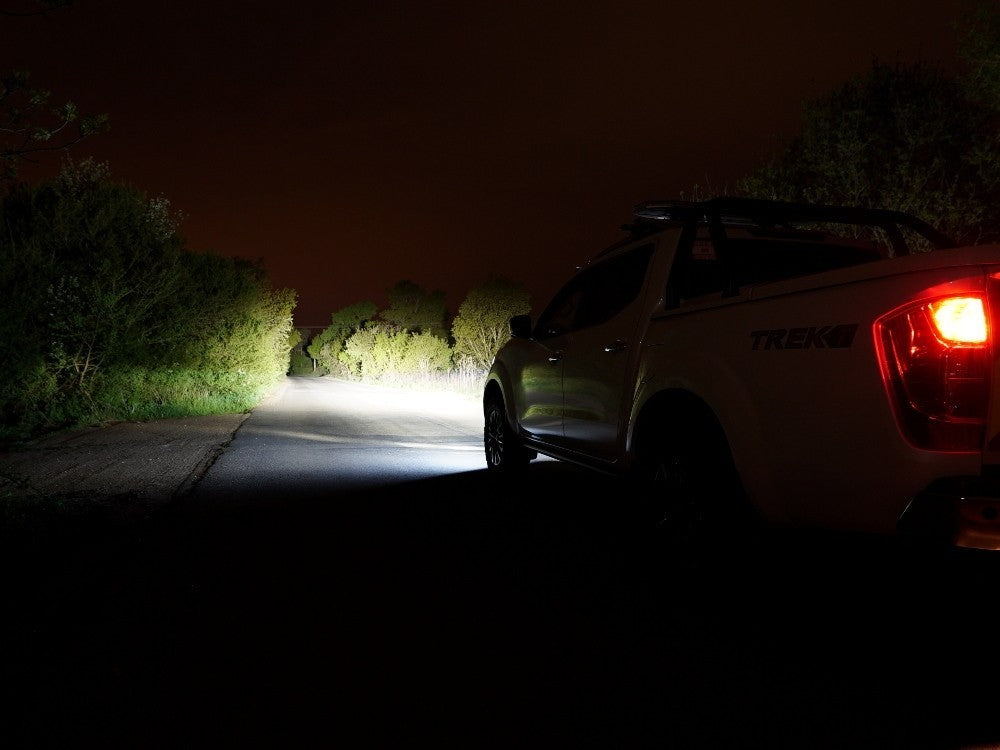 Lazer Lamps Kühlergrill Kit NISSAN Navara (2014+) Linear 18 Linear 18 Elite+Leuchtenart Linear 18 Elite+