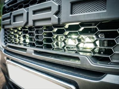 Lazer Lamps Halterungskit Transit Custom Trail für Triple-R 750