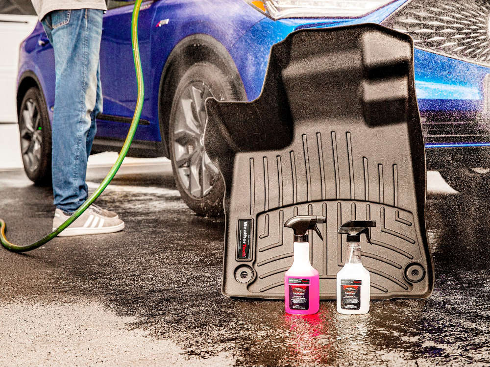 TechCare Reinigungsmittel & Schutz für Fußmatten und Kofferraumwannen (Bundle)