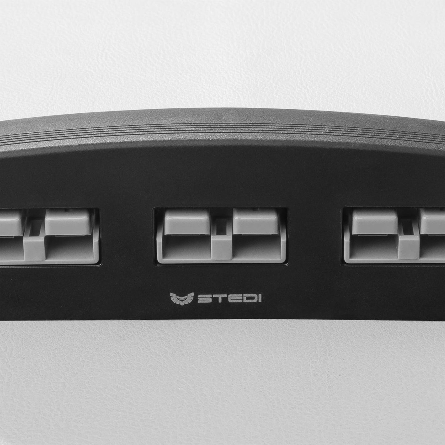 STEDI 3 – fach Anderson Style Oberflächenmontage