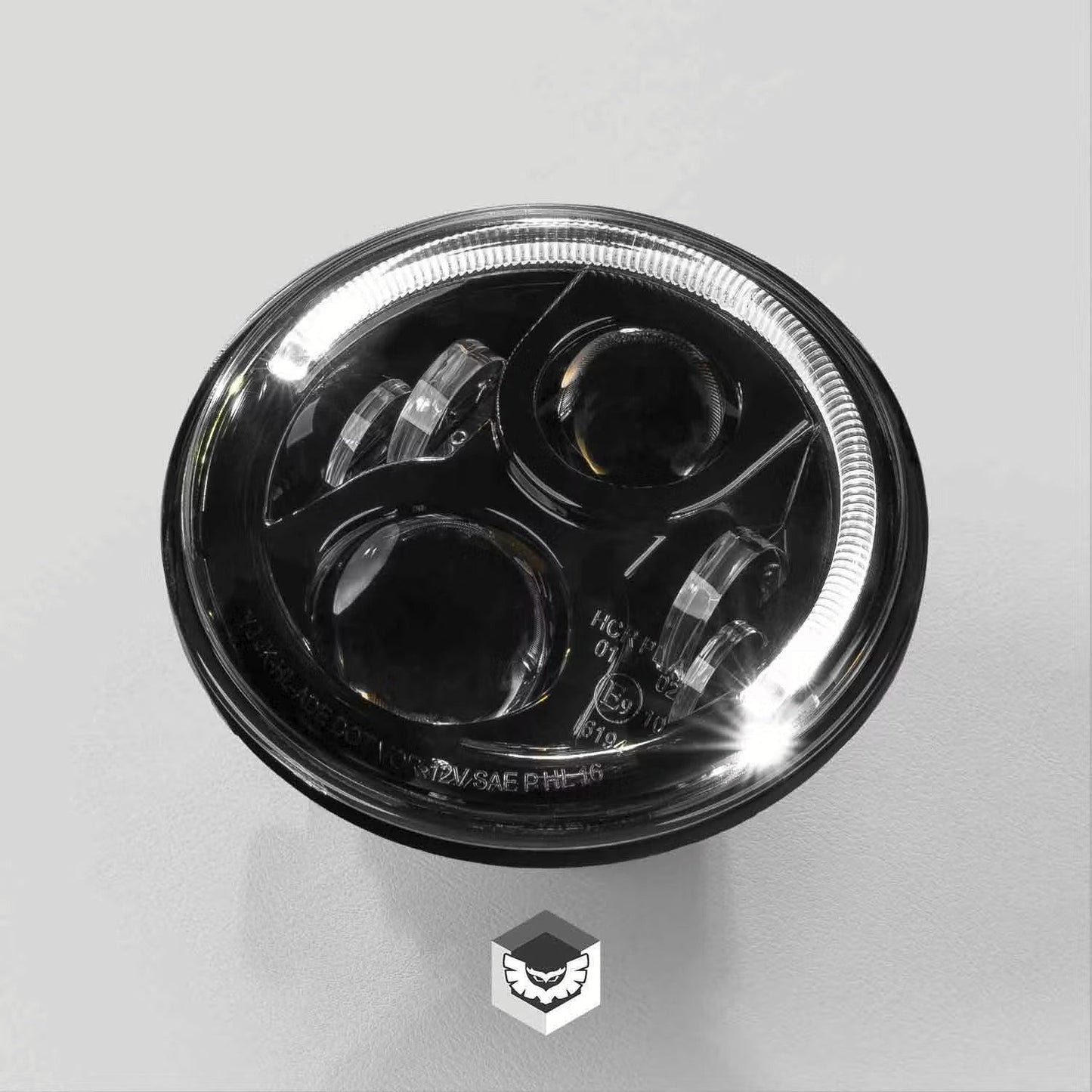 STEDI 7Inch Carbon LED Headlight – Black (5700K)