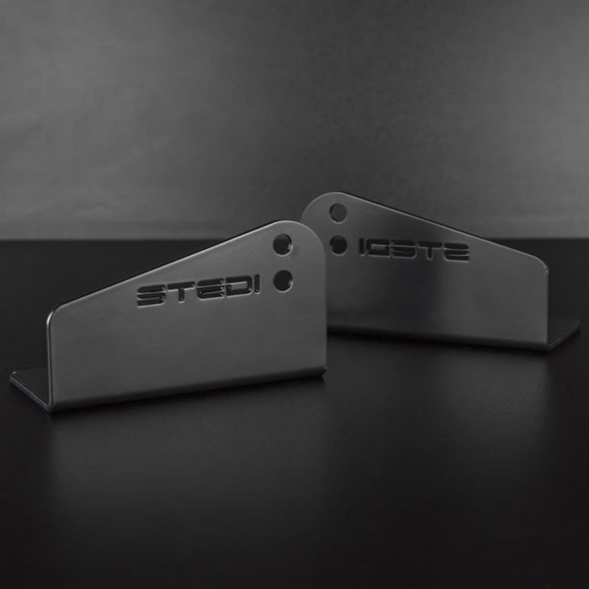 STEDI Ford Ranger (PX1 – 3) Lightbar Dachträger – Befestigung (2011 – 2023)