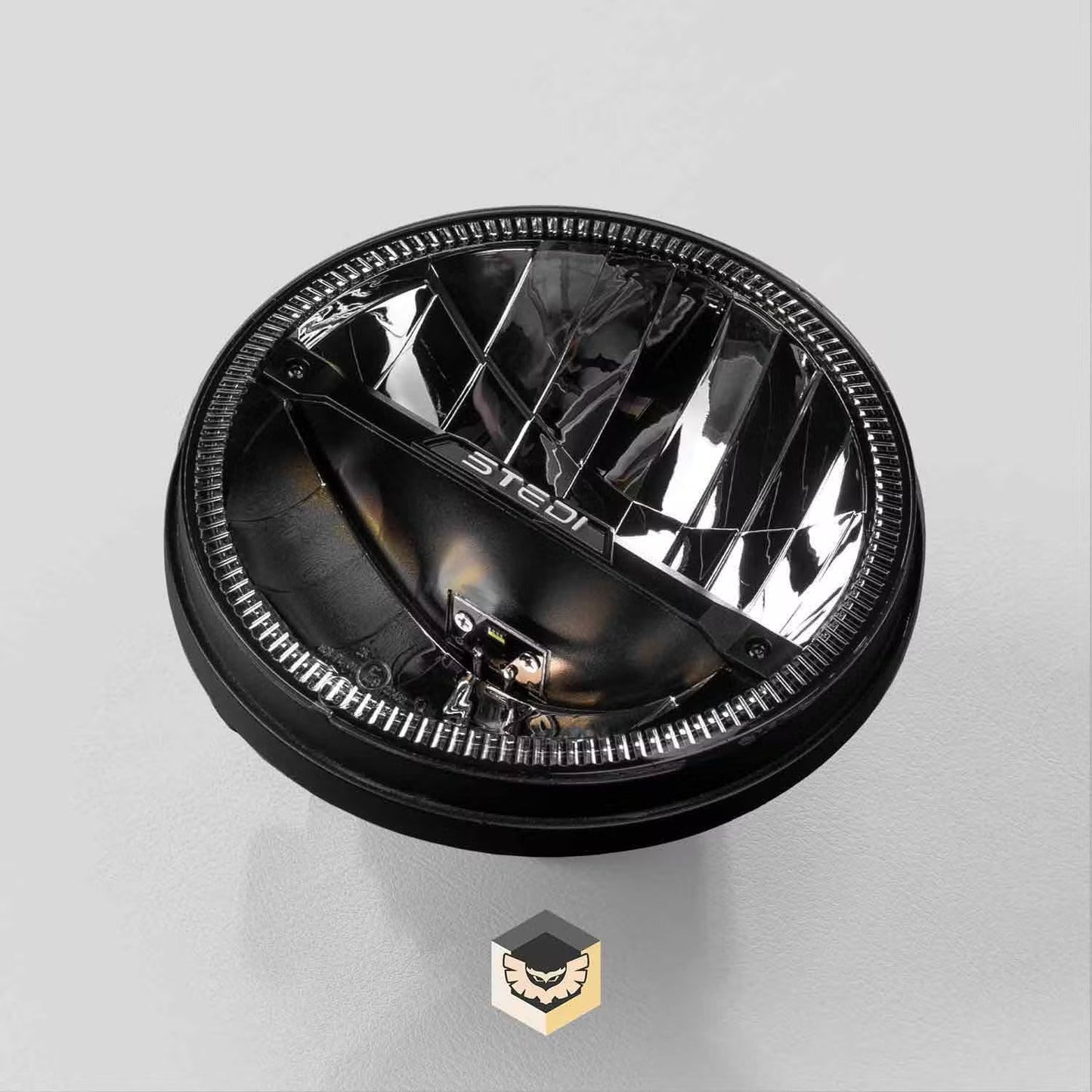STEDI 7Inch Homage LED Headlight – Black (3000K)