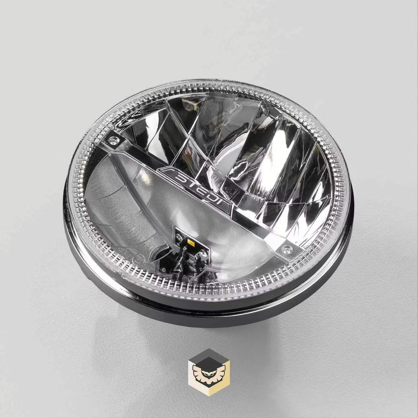 STEDI 7Inch Homage LED Headlight – Chrome (3000K)