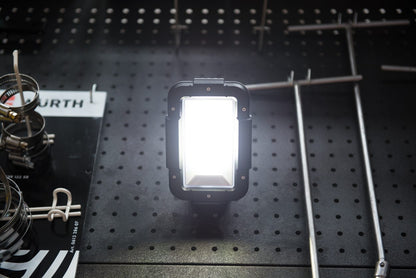 STEDI T1500 LED Arbeits – & Camping Lampe