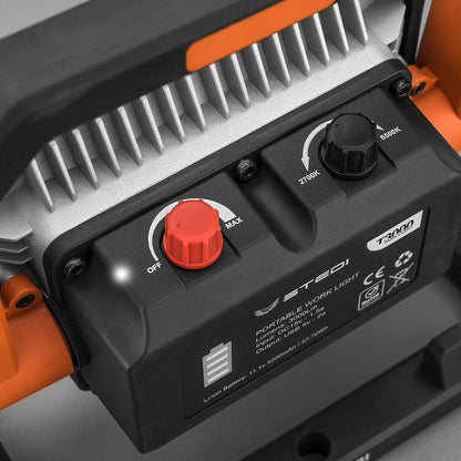 STEDI T3000 LED Arbeits – & Camping Lampe