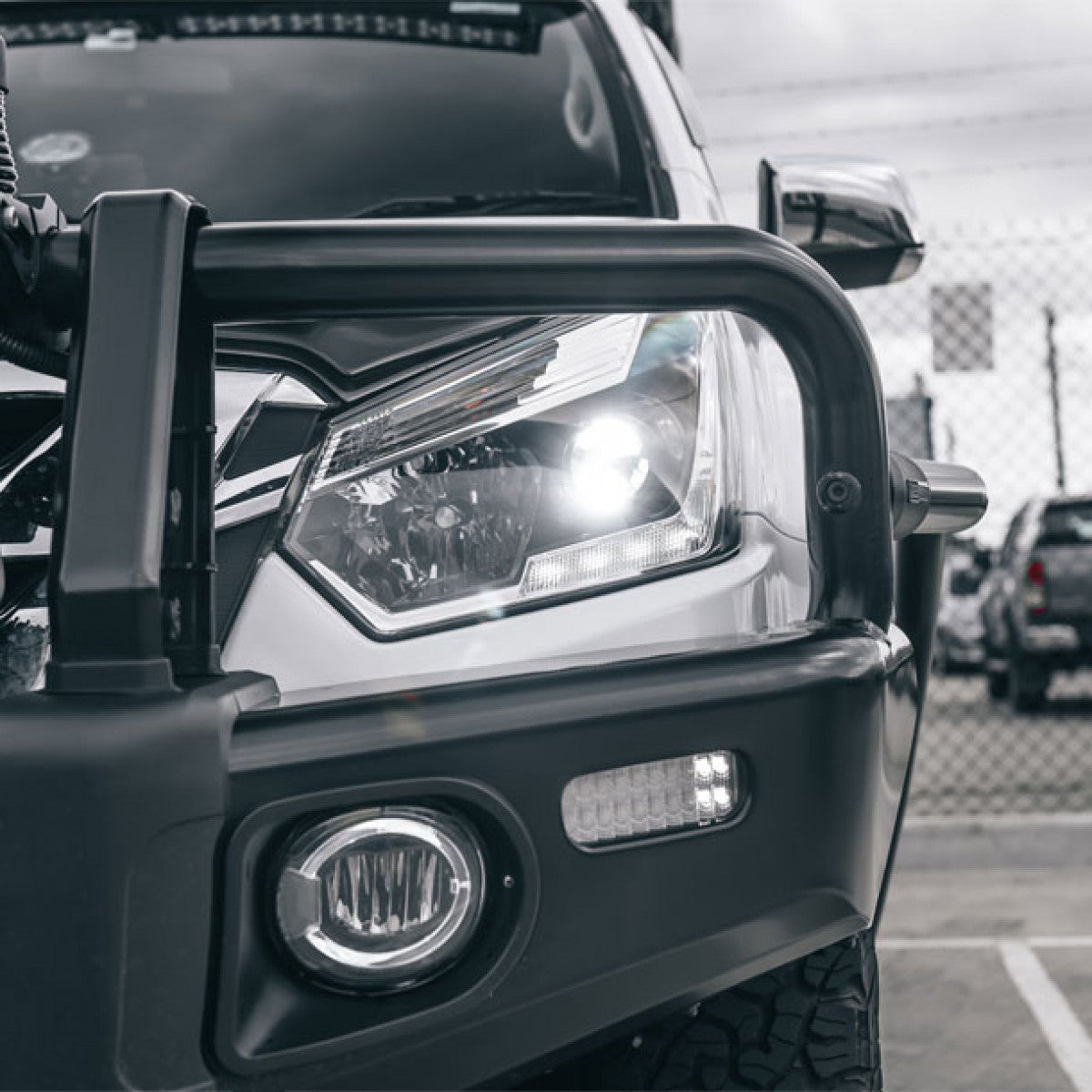 STEDI LED Nebelscheinwerfer für ARB Summit Bull Bar