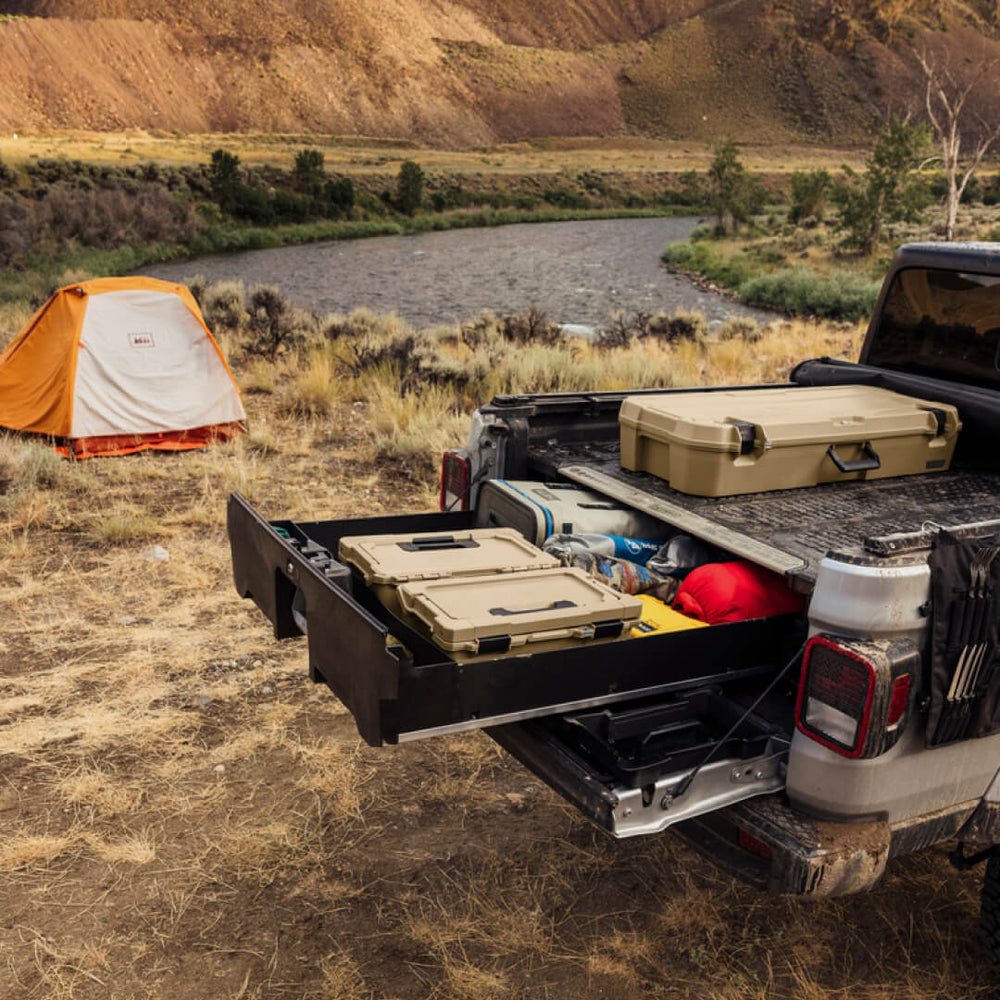 DECKED D-CO CASE - BIN 32, TAN MIT SNAP ON LID (3 STK.)