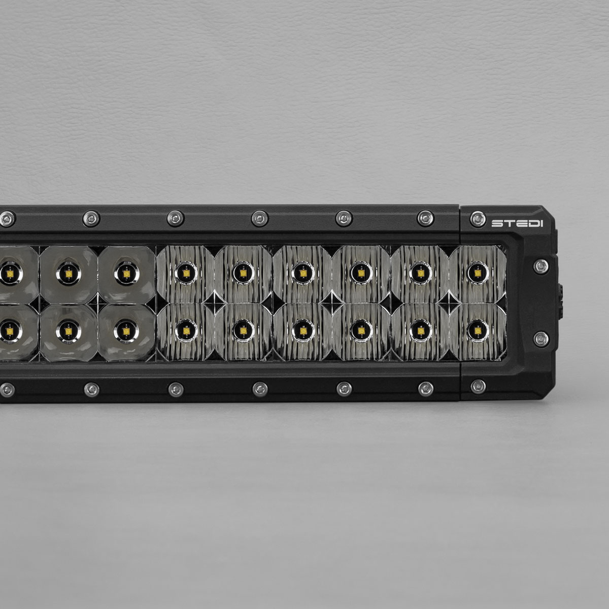 STEDI LED – Lightbar ST4K 42 Zoll