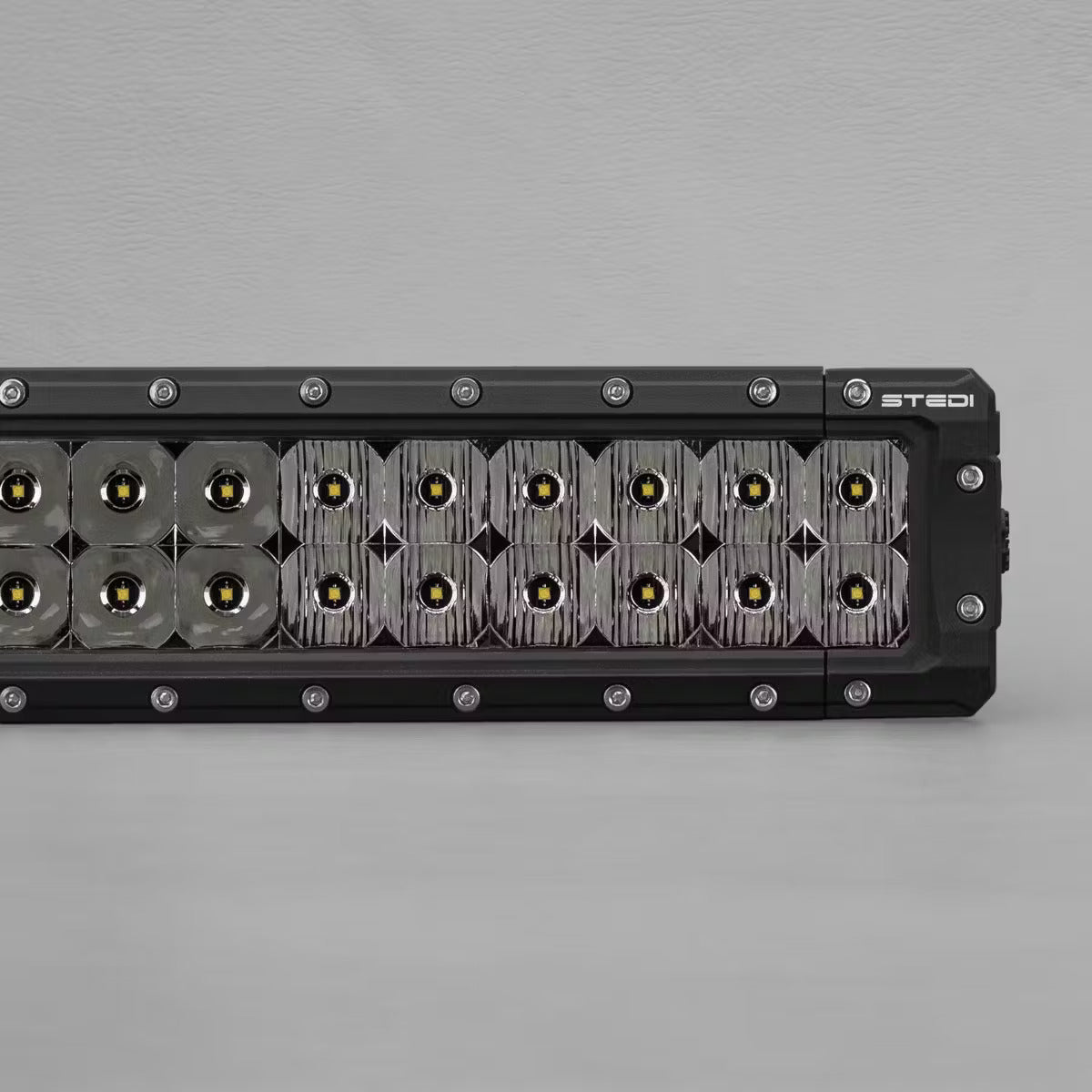 STEDI LED – Lightbar ST4K 52 Zoll