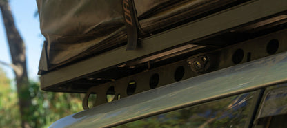 STEDI Easy Fit Surface LED Rock Lights – Halterung für Rhino Rack Backbone (2 Stk.)
