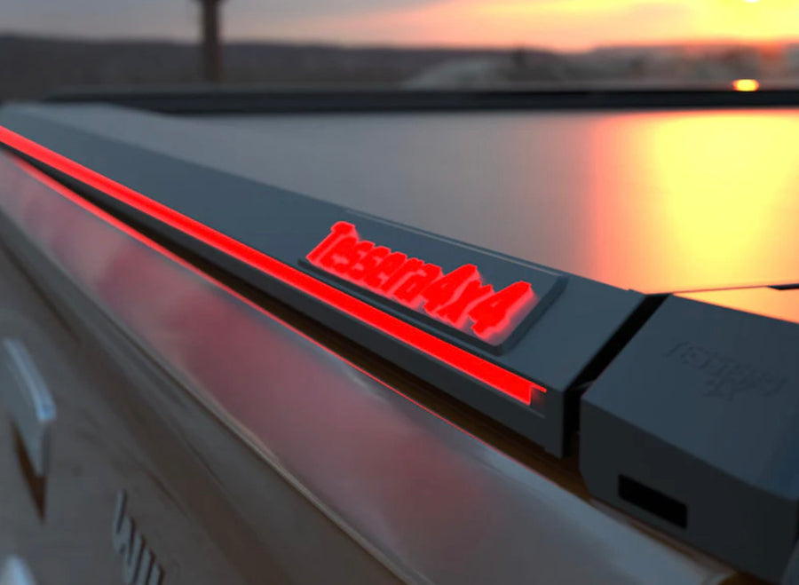 Pickuprollo Tessera Roll+ für Nissan Frontier, ab 2022 – Laderaumabdeckung aus Aluminium, Schwarz Matt